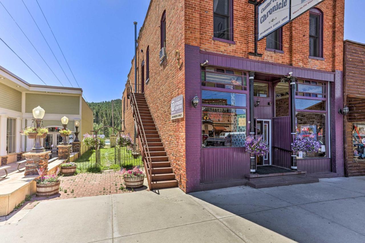 Custer Apt In Heart Of Town Shop, Dine, Hike Dış mekan fotoğraf