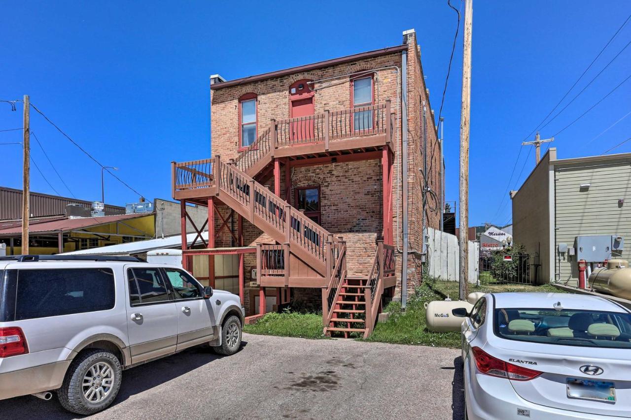 Custer Apt In Heart Of Town Shop, Dine, Hike Dış mekan fotoğraf